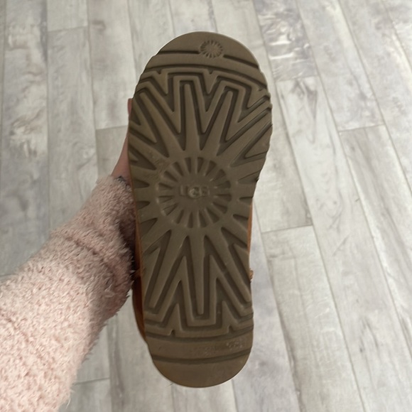 Ugg classic short II boots - Picture 3 of 4